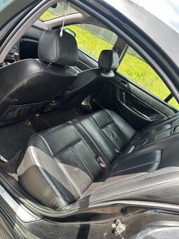 Peugeot 607 - 9