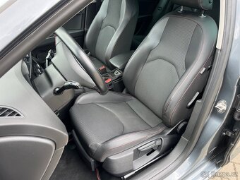 Seat Leon FR Hatchback 2.0 TDI Navigace LED 1.majitel - 9