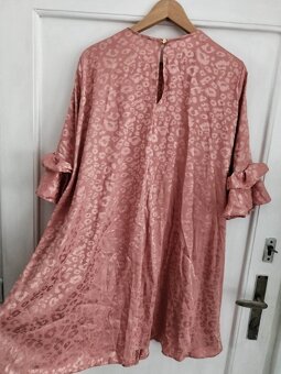 Dámské letní růžové tygrované šaty Boho Queen Bee Asos - 9
