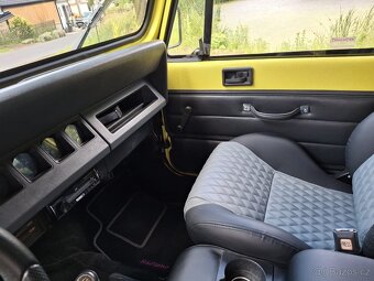 Jeep Wrangler 2,5 - 9
