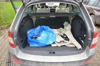 Octavia III combi 1.6TDI 81kW 4x4 NAVI ALU palubni deska - 9