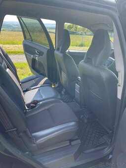 Volvo XC90 2.4 D5 awd Manuál. - 9