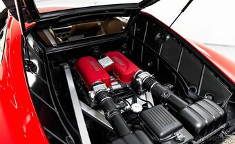 Ferrari 360 Modena z roku 2003 - 9