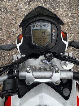 KTM 125 Duke - 9