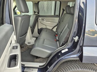 JEEP CHEROKEE 2.8CRD 130KW 1 MAJITEL 4x4 LIMITED BEZ KOROZE - 9