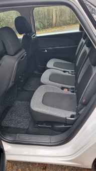 CITROËN C4 PICASSO 1,6HDI 88kW ČR AUTOMAT R17 - 9