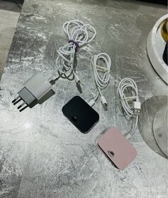 stojánky/nabijecky na apple iPhone - 9