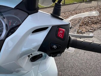 Prodám HONDA SH 300I - 9