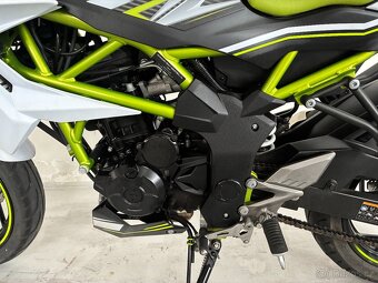 Kawasaki Z125 ABS - 9