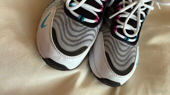 Botasky Nike air max tw vel. 39 - 9