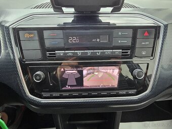 VW UP 50kW CNG 1.maj.ČR 2022 /KAMERA+DIGIKLIMA+LED+TEMPOMAT - 9