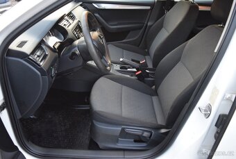 ŠKODA OCTAVIA 1.6 TDI COMBI RV 2016 ČR - 9