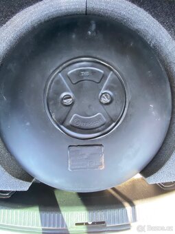 Volkswagen Touran 1.6mpi LPG , 193tis.km - 9