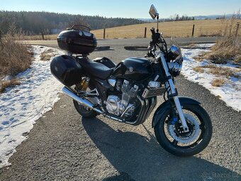 Yamaha XJR 1300 - 9