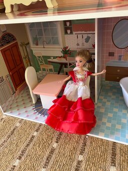 Veky domeček pro barbie - 9
