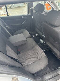 Volkswagen Golf IV 1.6 SR 74kw - 9