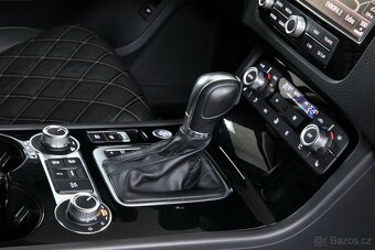 VW Touareg 7P, V6 3.0 TDI, 193 kW, Executive Edition - 9