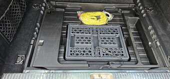 Mercedes-Benz E 350 V6 - 9