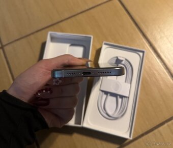 IPhone 16 Pro Max 256GB - 9