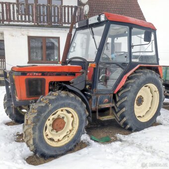 Traktor s čelňákem a valník 7t - 9