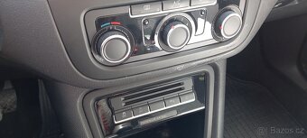 Volkswagen Sharan 2.0 TDi - 9