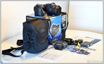 Prodám Sony Cyber-Shot DSC F828 + příslušenství - 9