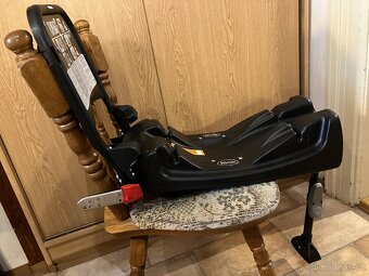 vajicko Britax Roemer s Isofixovou zakladnou - 9