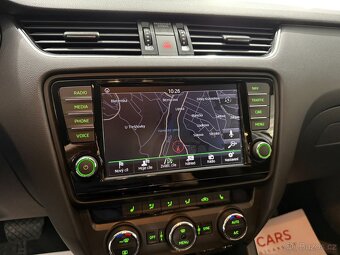 Škoda Octavia 3 2,0 TDI SCOUT NAVI TAŽNÉ - 9