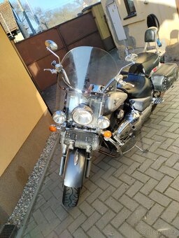 Suzuki Intruder 1500 - 9