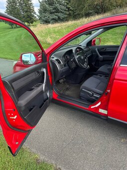 Honda CR-V 2,0i Vtec 4x4 2010 170tKm 1majitel - 9