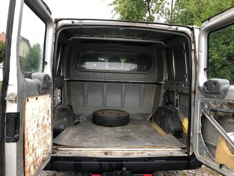 Ford Transit 2.0 TDDI 73kW 5 Míst - 9