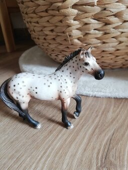 Schleich koně sada i jednotlivě - 9