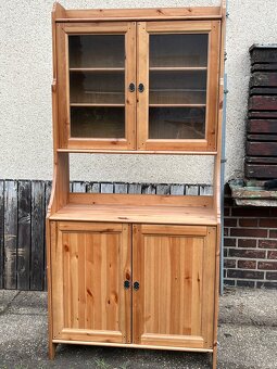 IKEA LEKSVIK - Vitrína, příborník - 9