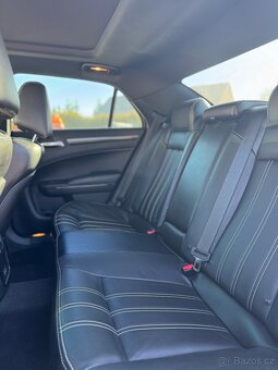 Chrysler 300S 5.7 Hemi V8 2017 - 9