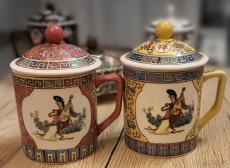 Čínský hrníček porcelán červený zdobený - 9