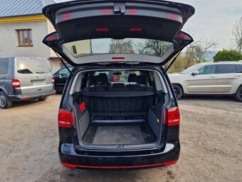 Volkswagen TOURAN 2,0TDI 103KW DSG STYLE - 9