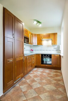Pronájem bytu 2+kk • 43 m² bez realitky • Skuteckého, Řepy - 9