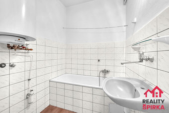 Prodej byt 3+1 s terasou a sklepem, 91 m2, Mladkov, okres Ús - 9