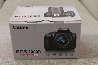 CANON EOS 2000D, 2 objektivy, příslušenství - 9