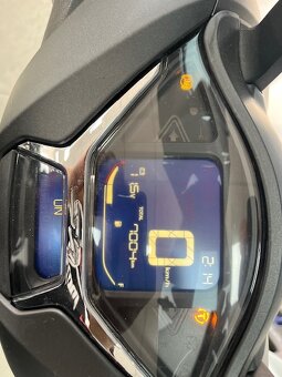 HONDA SH 125 - 9