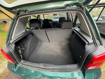 Volkswagen Golf IV - 9