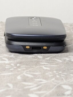 Mobilní telefon Panasonic KX-TU550EXB Nový,rozbalený - 9