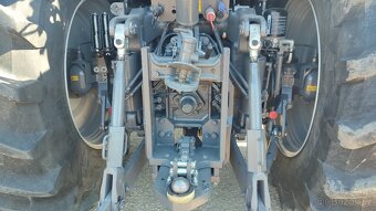 Massey Ferguson - 9