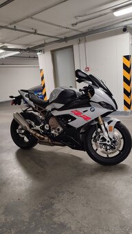 BMW S1000RR 2020 - 9