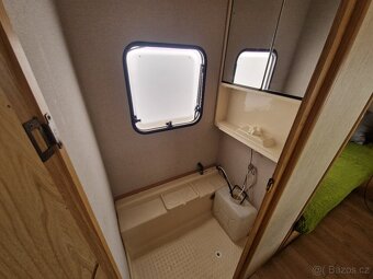 Karavan LMC - 9