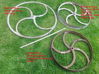 prodám staré litinové řemenice na plochý řemen..... různé dr - 9