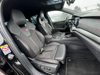 Škoda Octavia 2.0TD RS Plus 4x4 - 9