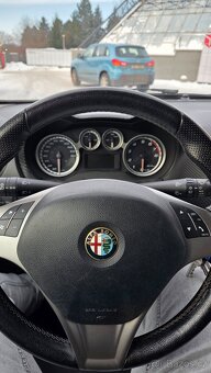 Alfa Romeo MITO 1.4i 77KW - 9