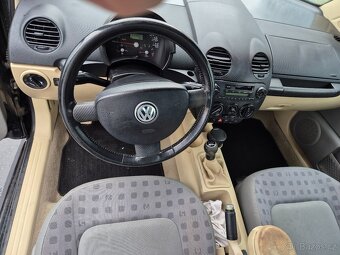 VW New Beetle - 9