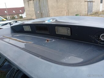 BMW E90 320d 120kw na ND - 9